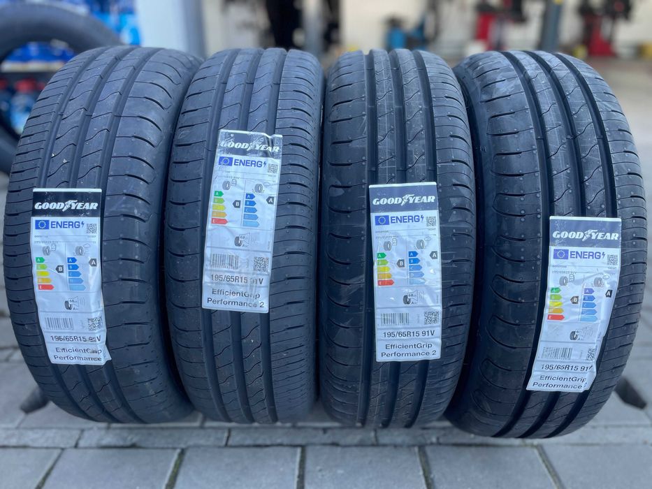 195 65 15 Goodyear EfficientgripPerformance 2 91V