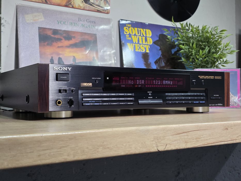 Digital satelit radio SONY DAR-1000ES, DSR hi-end, laterale lemn