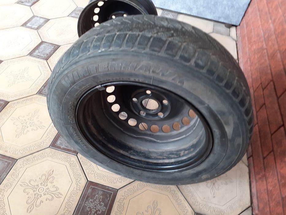 Продам резину с дисками