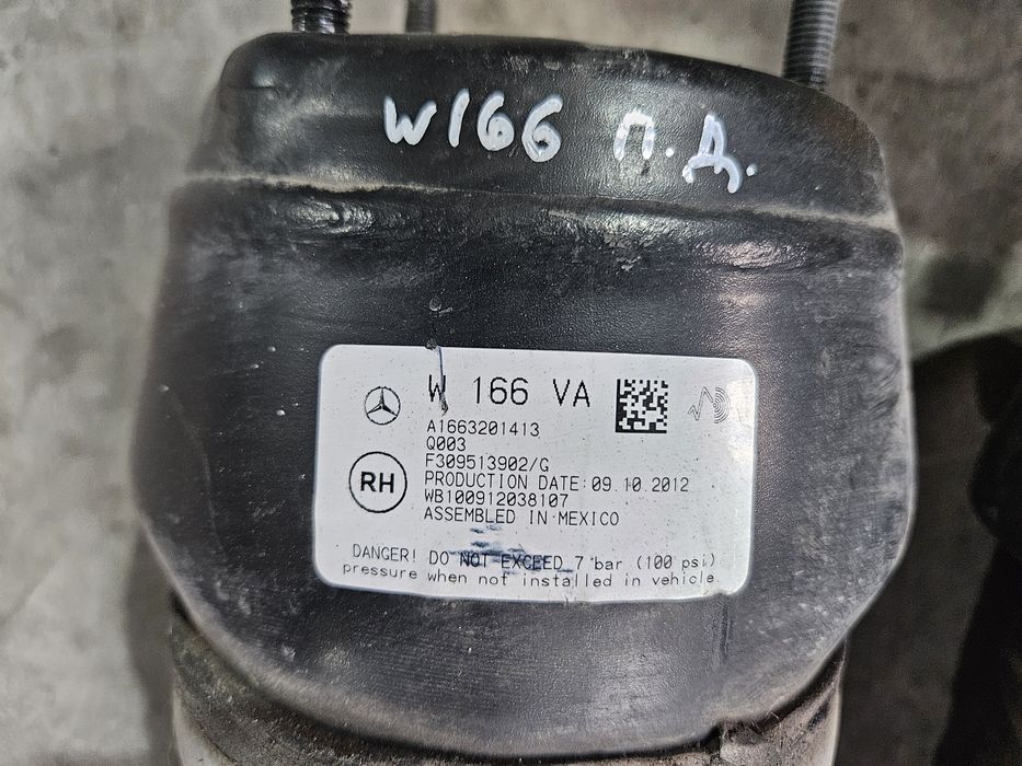 Ляв/десен преден амортисьор за Мерцедес Ml w166