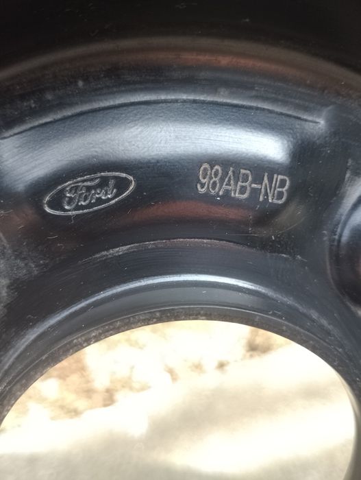 Roată de rezervă slim Ford