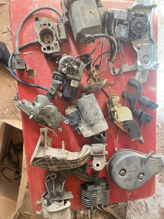 Останали части астра ф astra f