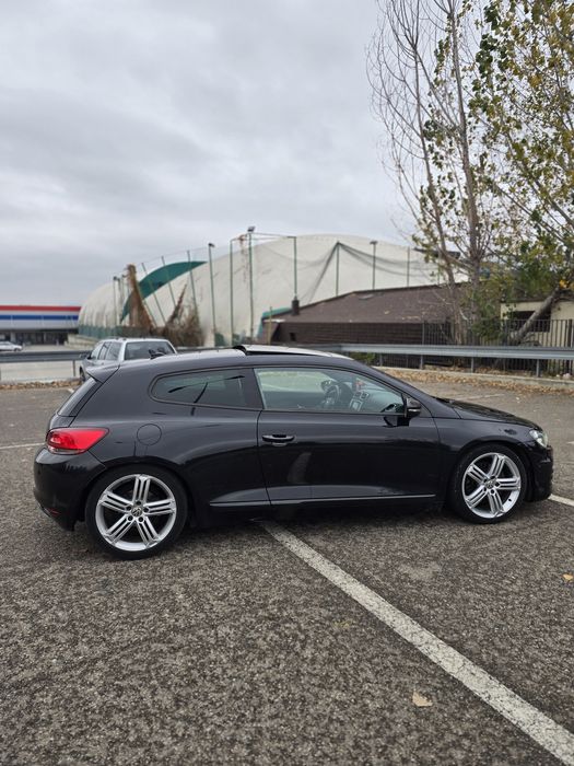 Vand Scirocco 2.0 TSI DSG 260cp