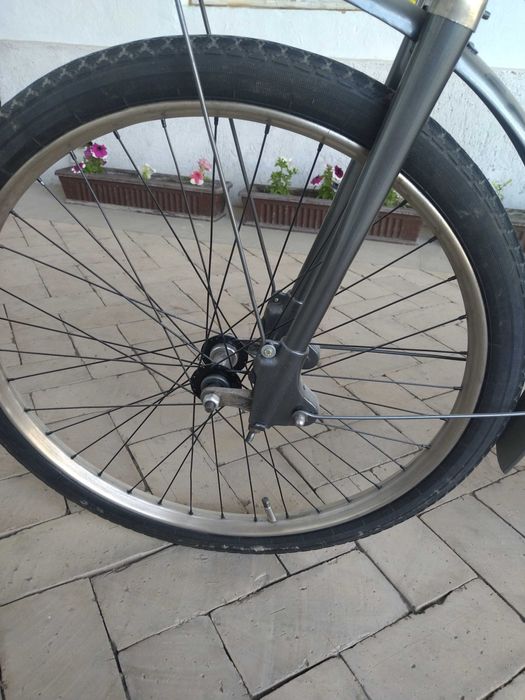 ретро велосипед антиквариант