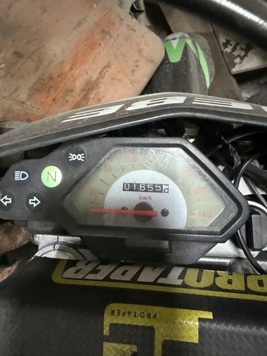 Продам эндуро 250 кубов с документами