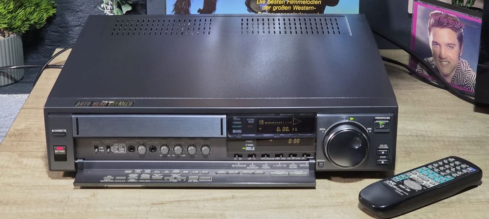 Video  a  vhs impecabil model hr-s 5800 eg