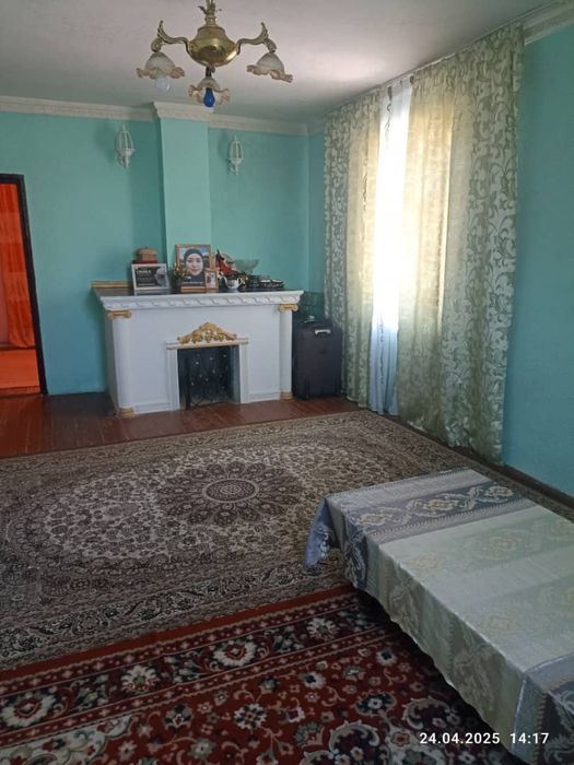 Янгиер шахрида ховли сотилади