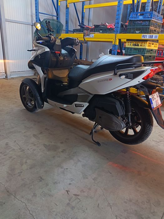 Vând Quadro 350s
