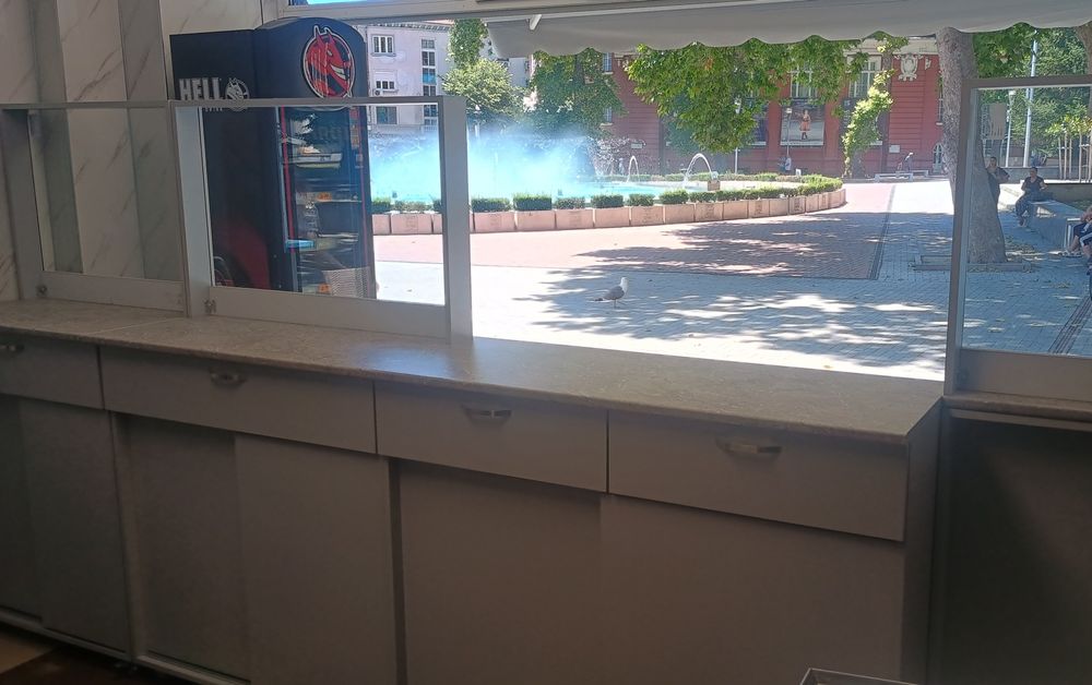 Мебели по поръчка