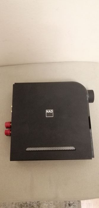 !! Ocazie.Vand amplificator NAD 3020D Digital Hybrid