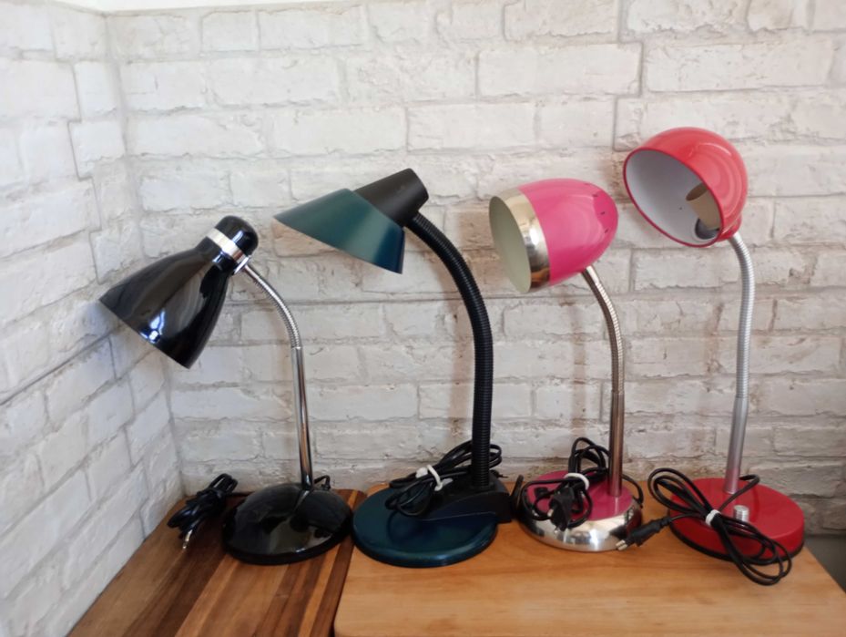 Стари лампи настолни