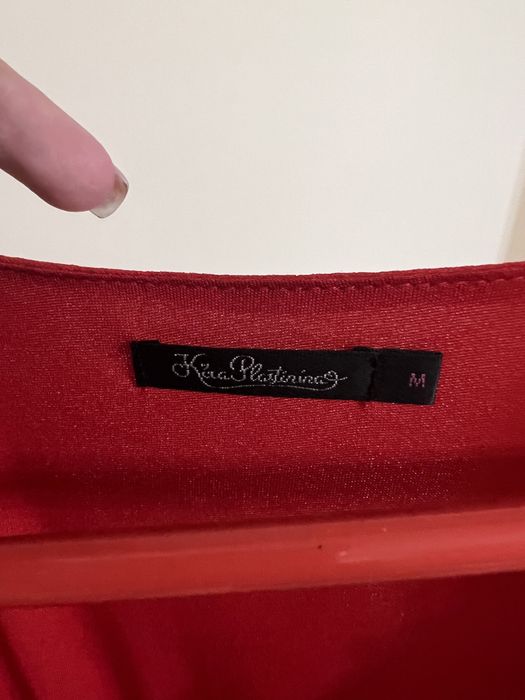 Продам красное платье