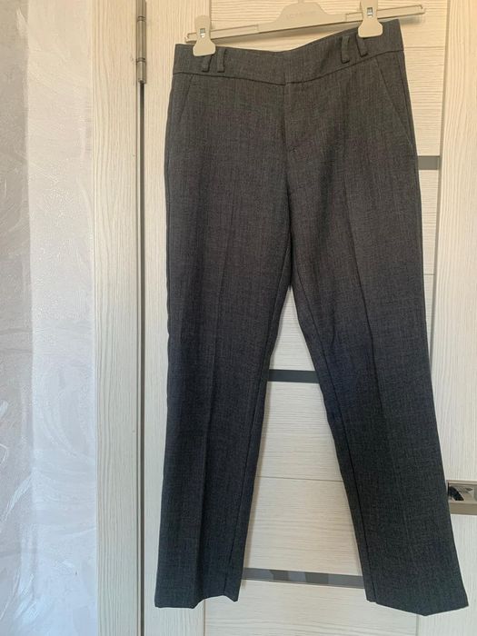 Серые школьные штаны