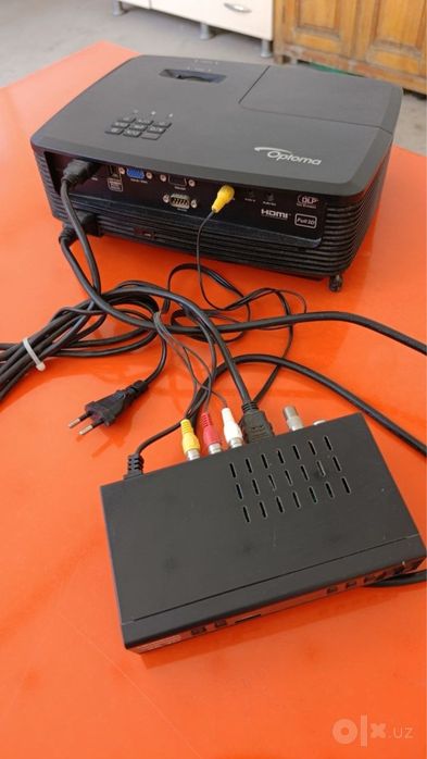 Проектор Optoma HD141X