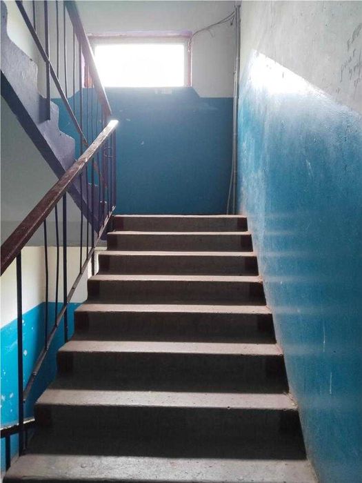 Двухкомнатная 6 микрорайон