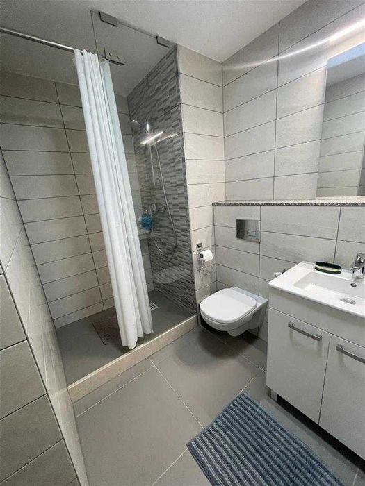 Дава се под наем Двустаен апартамент в Бургас, Братя Миладинови - 68 кв.м за 178.5 € - Снимка #2