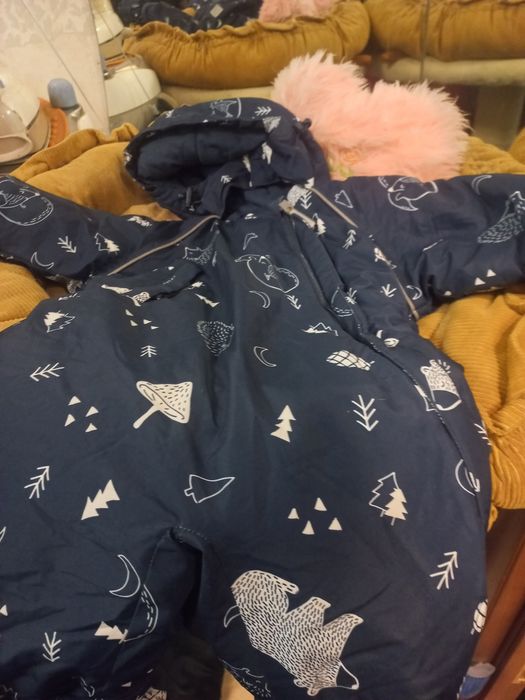 Продам комбензон,куртку детскоиое