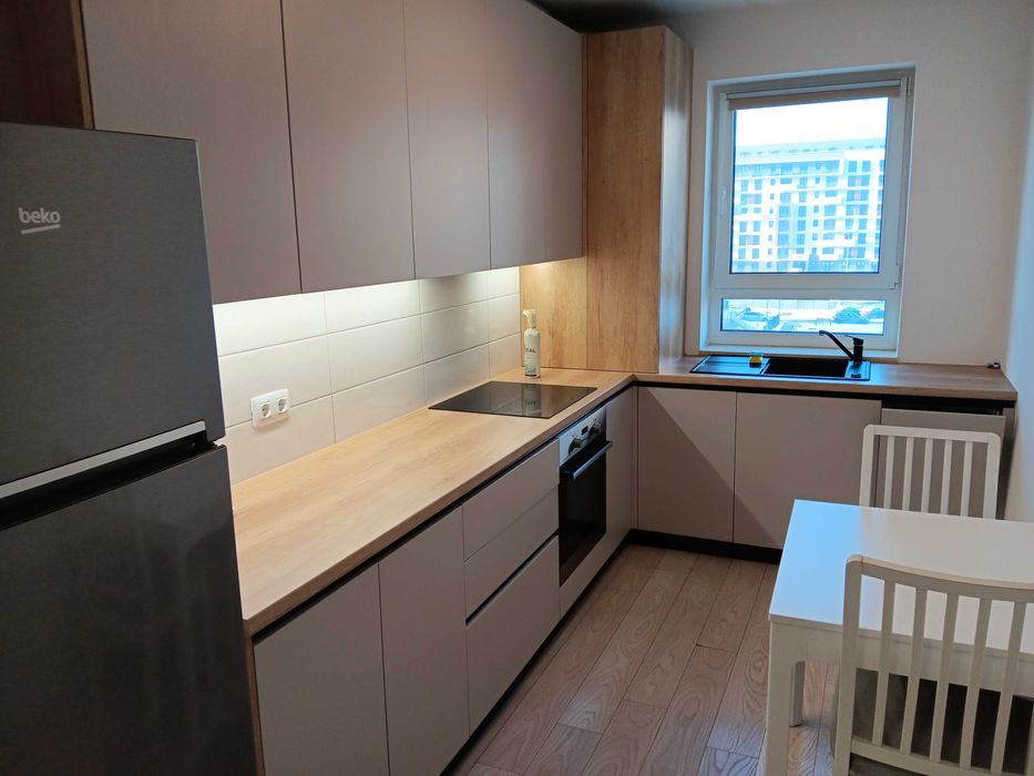 Inchiriez apartament - 2 camere - Cartier Maurer