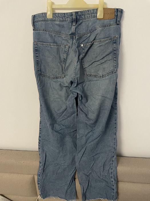 Blugi H& M,marinea 44