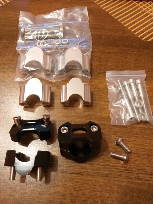 Повдигачи за мото кормило,22мм,и 28мм и преходник от 22 към 28мм