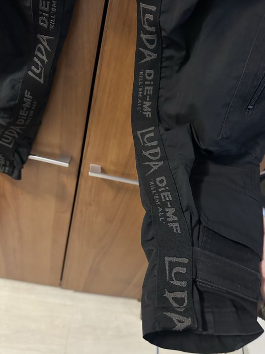 Luda Панталон.