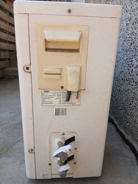 Климатик OSAKA CH-12 CN работещ