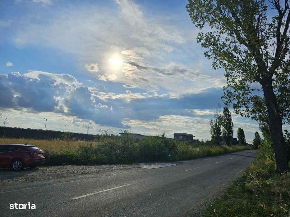 Intravilan 3.106 mp Izvorani deschidere 148 ml la str. Complex Olimpic