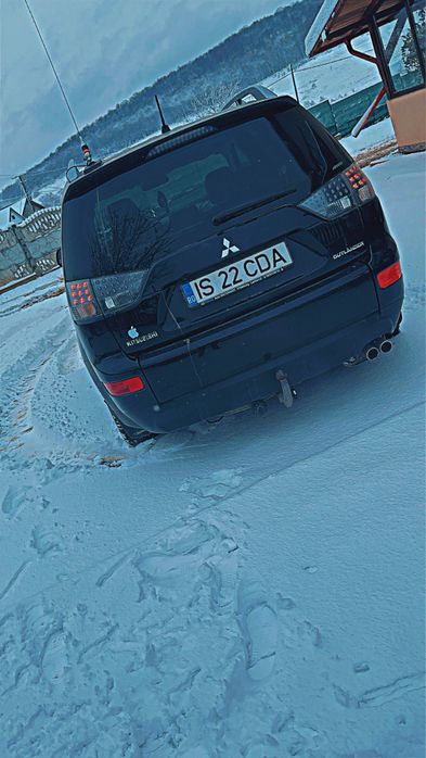 Vand  Mitsubshi ouclander