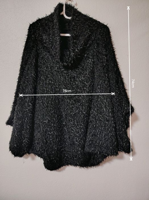 Poncho/capa deosebit