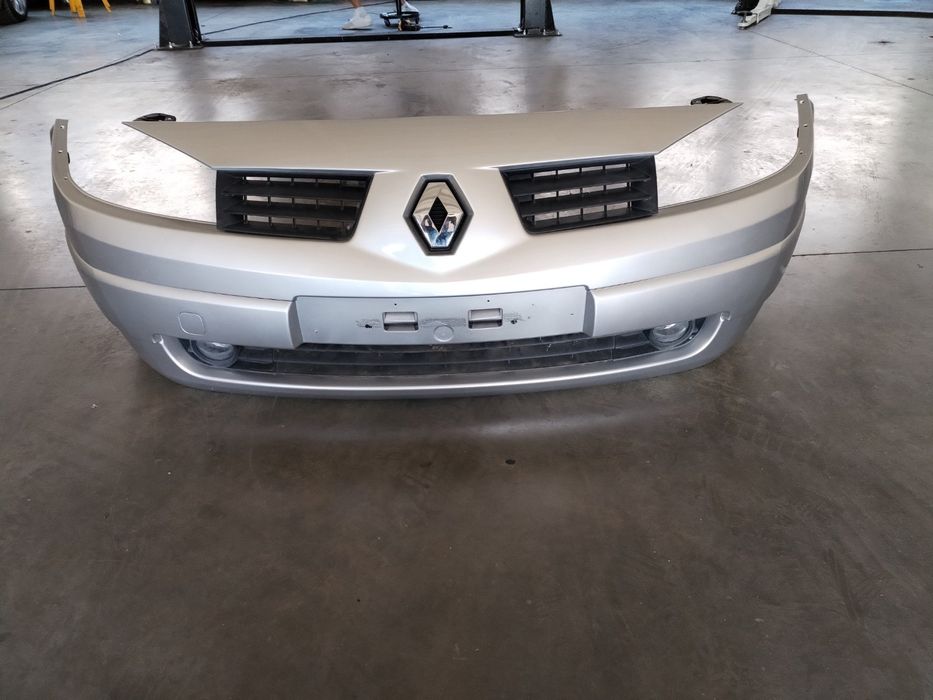 Предна броня renault megane 2002-2005
