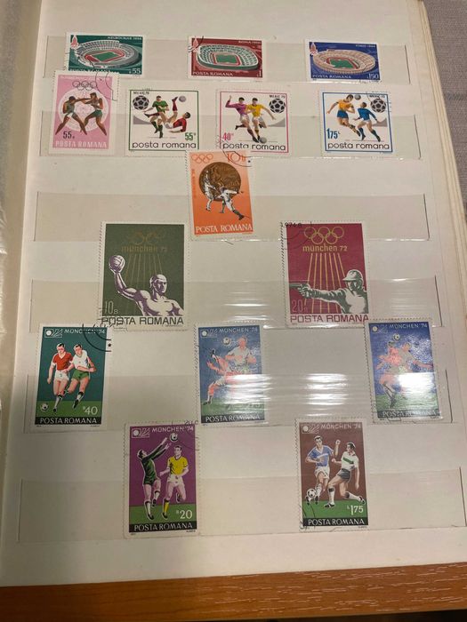 Vand clasor cu timbre vechi romanesti.