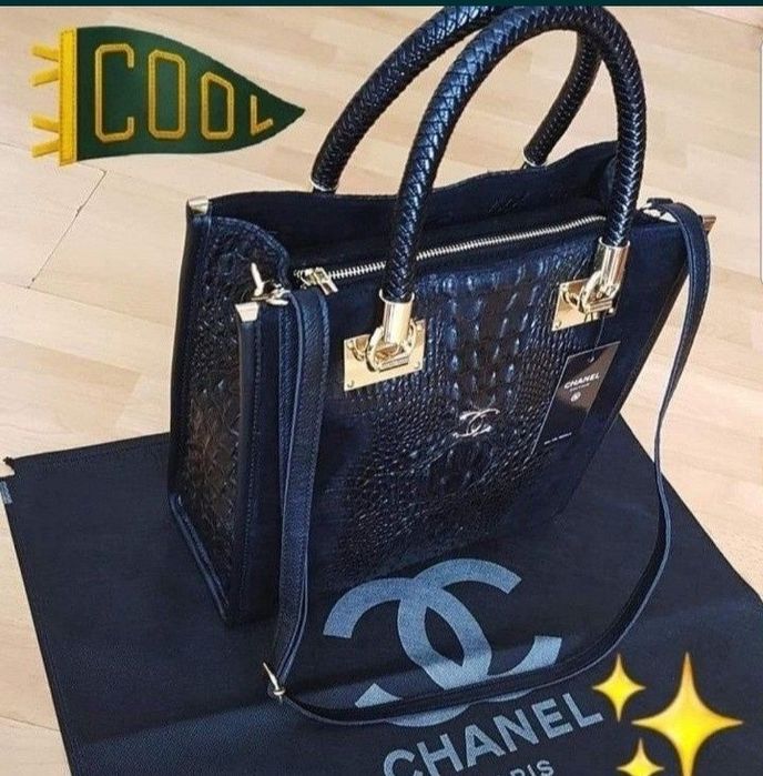 Geanta damă, model croco, piele naturala 100%,curea detasabila,saculet