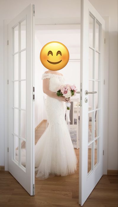 Rochie de mireasă Pronovias – sirenă, dantelă, purtată o singură dată