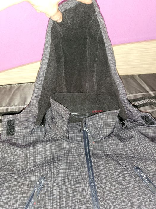 Мъжко есено-зимно яке.