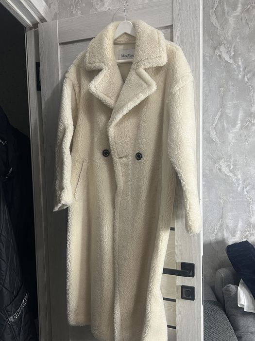 Пальто Max Mara зимние, оригинал.