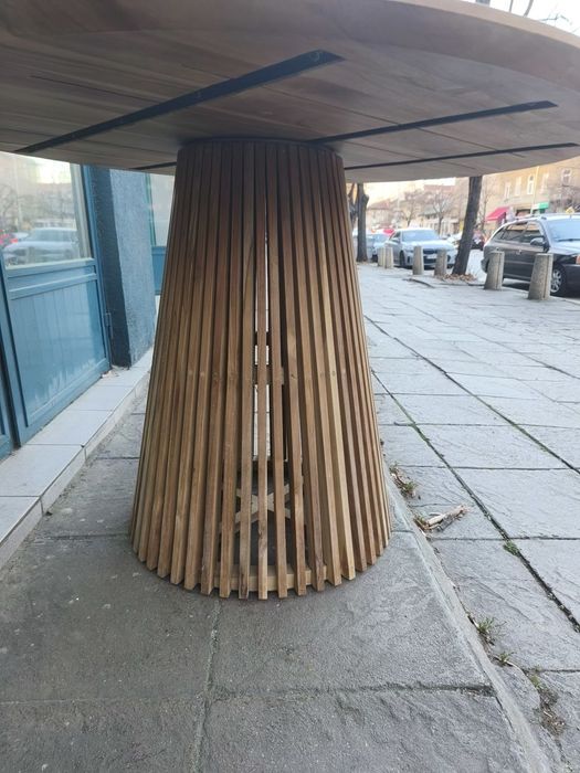 Кръгла маса Kve Home