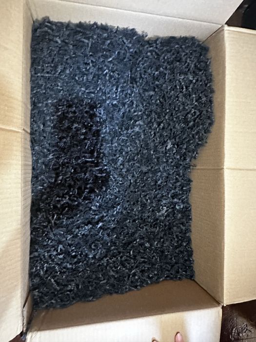 Umplutura din hartie zig-zag negru