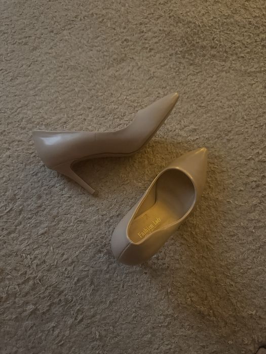 Продама туфли, балетки