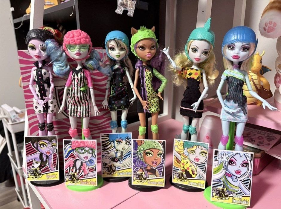 Монстер хай ЛОТ куколок