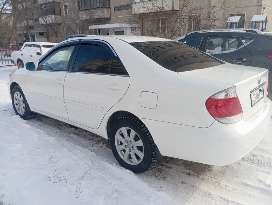 Продам Тойоту камри 35