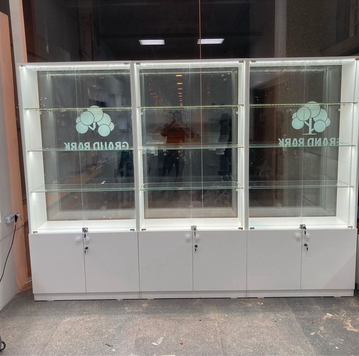 Мебель для магазина