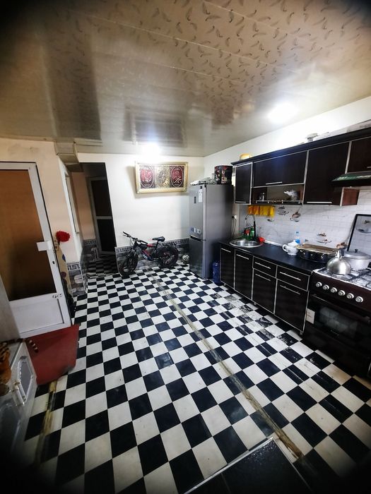 Котедж 1 сотикли сотилади