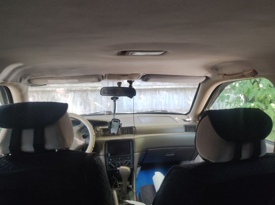 Toyota Camry 25 американец
