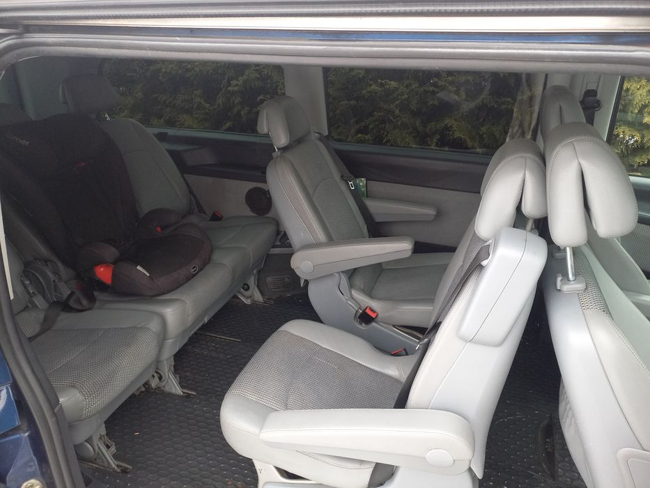 Mercedes viano ,anul 2011 , kilometri reali , 7locuri, motor 2.2

Merc