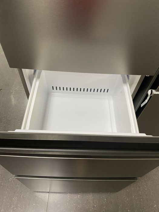 Хладилник с фризер HAIER HTW7620ANMG No Frost 205см, 289л хладилник + 125л фризер, сребрист Wi -Fi
