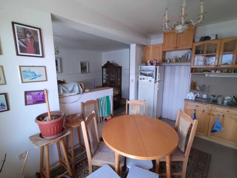 Продава се Двустаен апартамент в София, Център - 72 кв.м за 3195 €/кв.м - Снимка #5