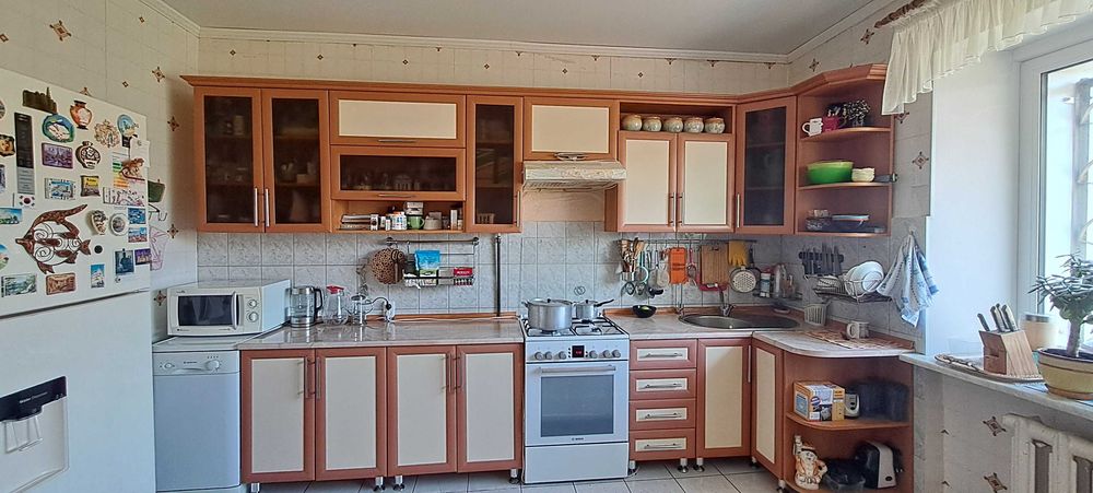 Продам дом в р-не КСК
