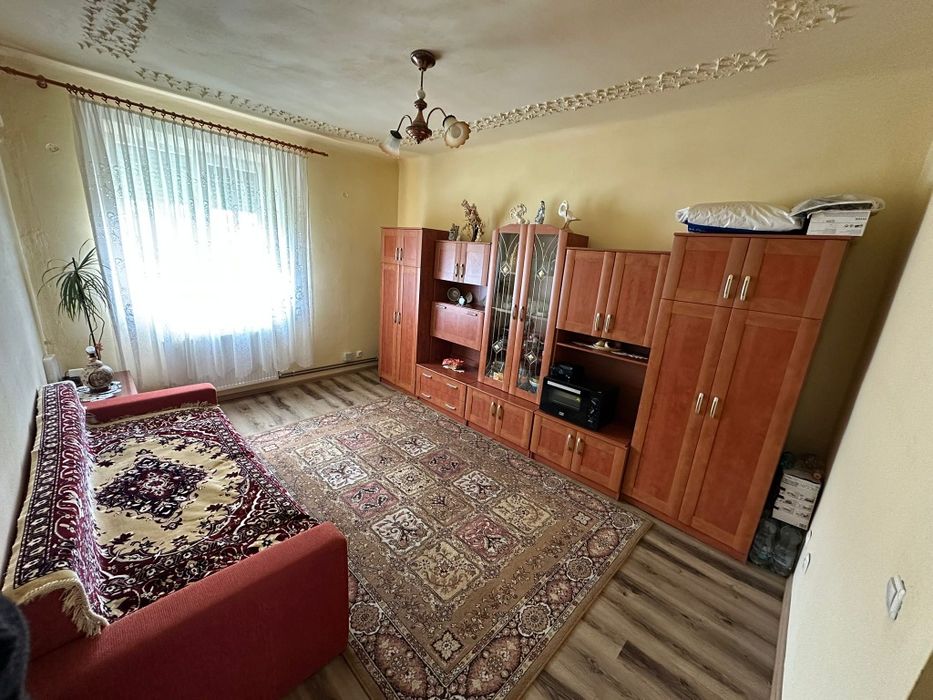 PROPRIETAR vand AP 2 cam dec z Aeroport Tm dec  54 mp cu  boxa amenajat ideal ptr familii centrala noua  parter din 2 et bloc din caramida z. lin