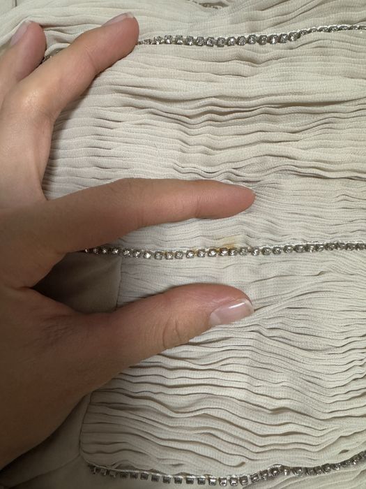 Вечернее платье молочный цвет