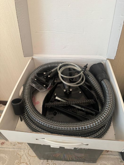 Aura робоклин.